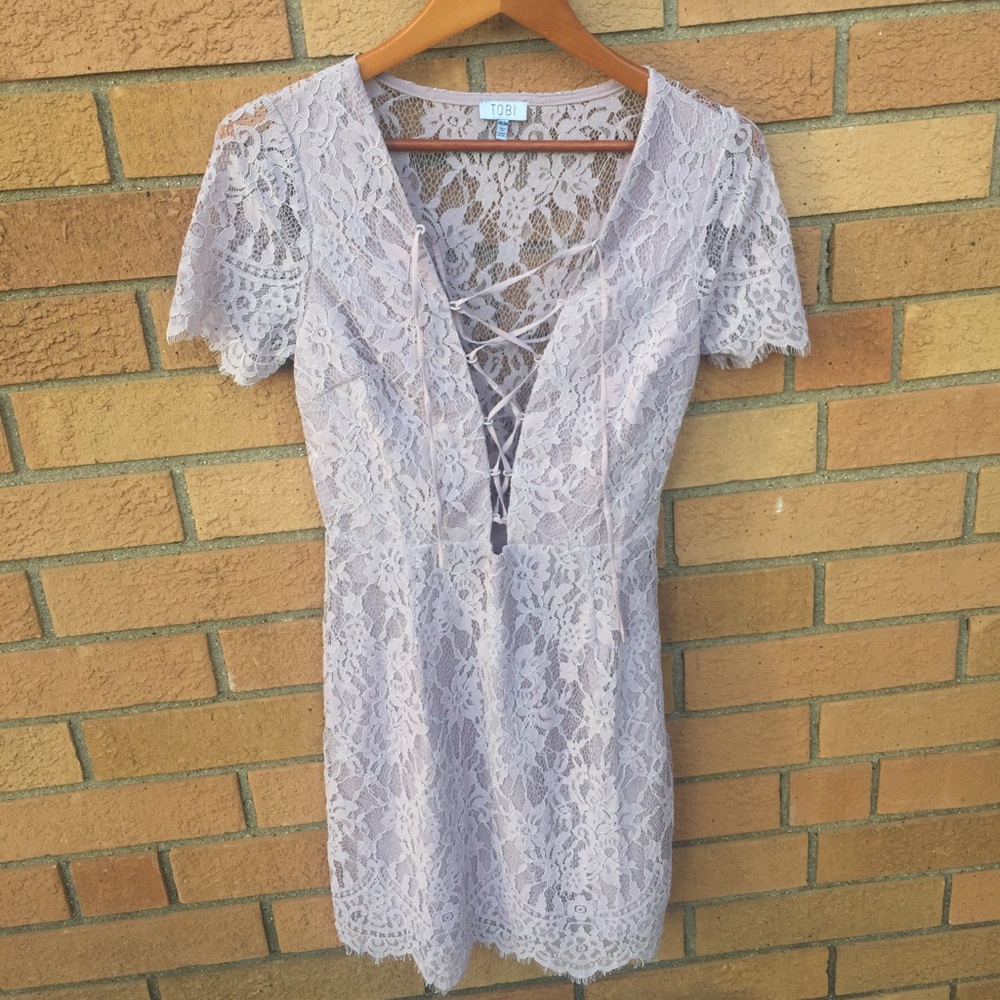 TOBI NWT LILAC LACE DRESS